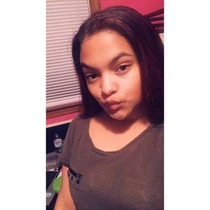 Meet your Posher, Kendall